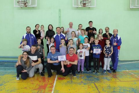 Веселые старты "Спортивная семья" (1Г, 2Г, 2Д, 3Г классы) (СОШ №59) (октябрь 2019 года)