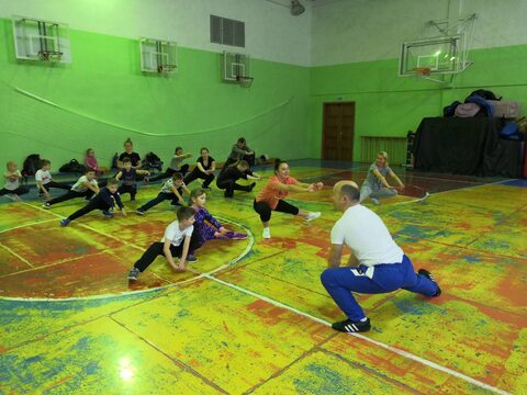 Веселые старты "Спортивная семья" (1Г, 2Г, 2Д, 3Г классы) (СОШ №59) (октябрь 2019 года)