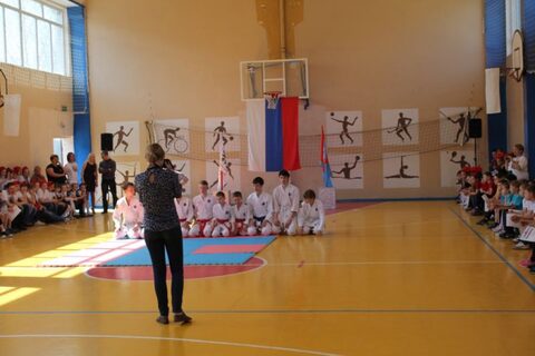 Показательные выступления в школе №111